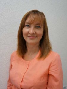 Яковлєва мала